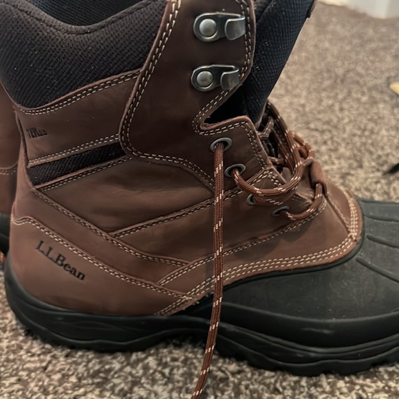 L.L.Bean - Picture 4 of 7